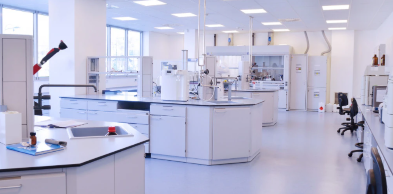 PVC塑膠地板在凈化工程中的優(yōu)勢(shì)